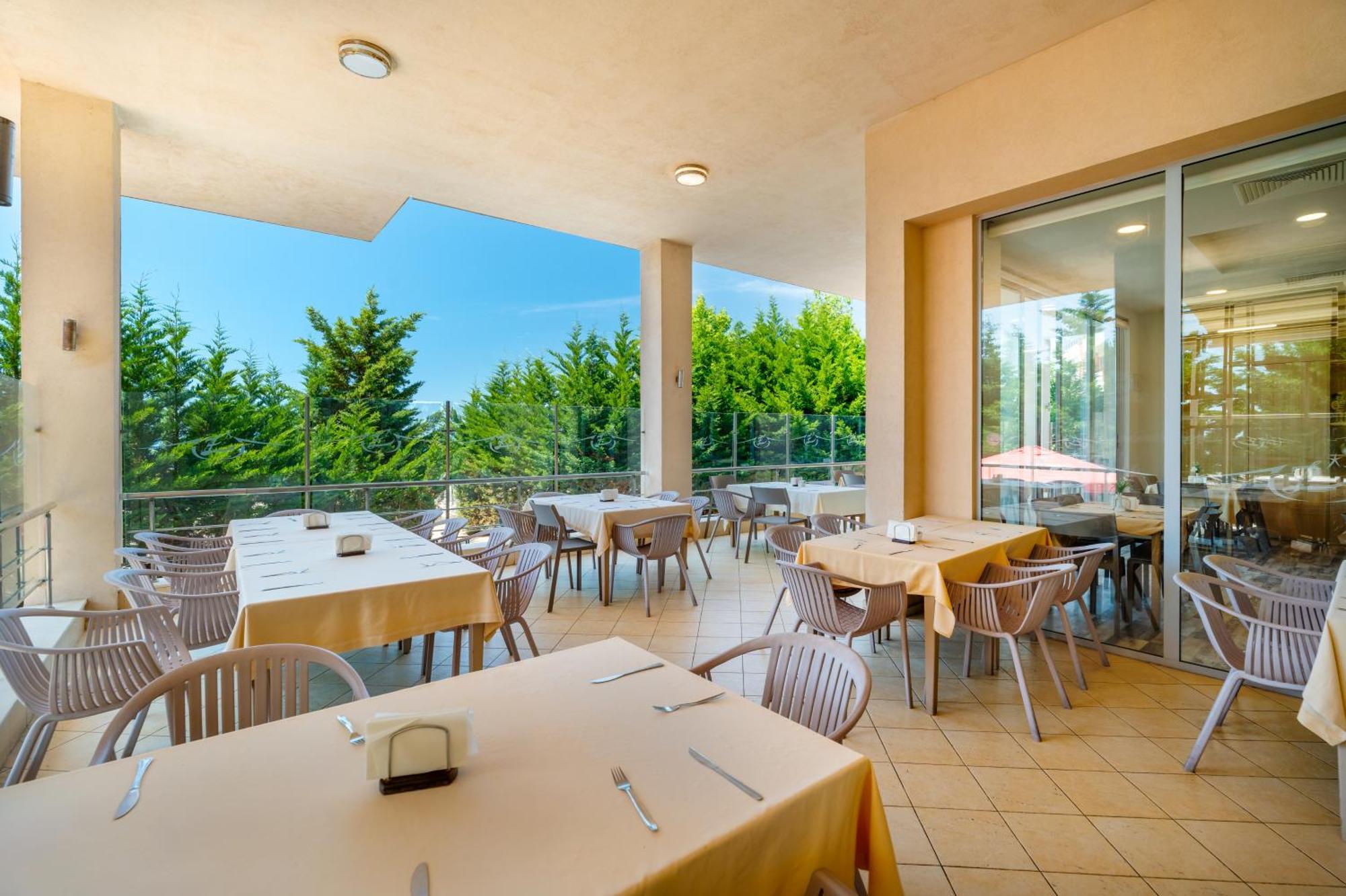 MPM Hotel Zornitza Sands&SPA Elenite Buitenkant foto